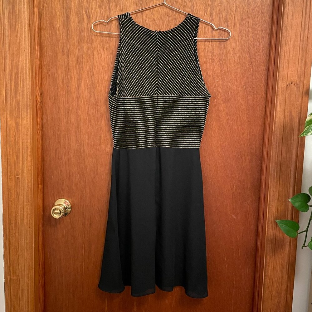 Rhapsody Party Dress Black and Gold Sparkly Size 6 - Picture 3 of 8